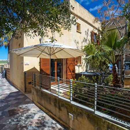 Getawaynpetto Private Duplex Maisonette With Jacuzzi Hot Tub Mgarr Luaran gambar