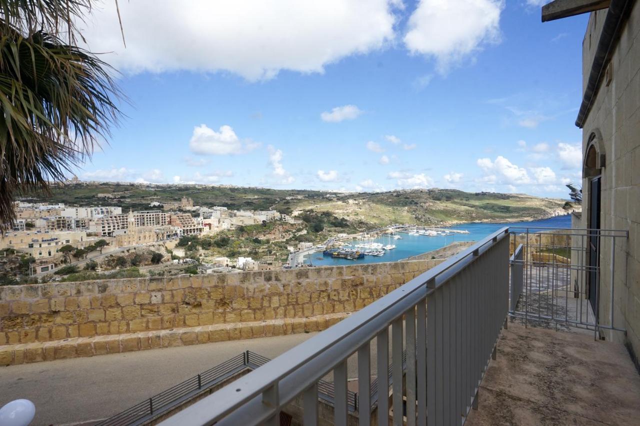 Getawaynpetto Private Duplex Maisonette With Jacuzzi Hot Tub Mgarr Luaran gambar