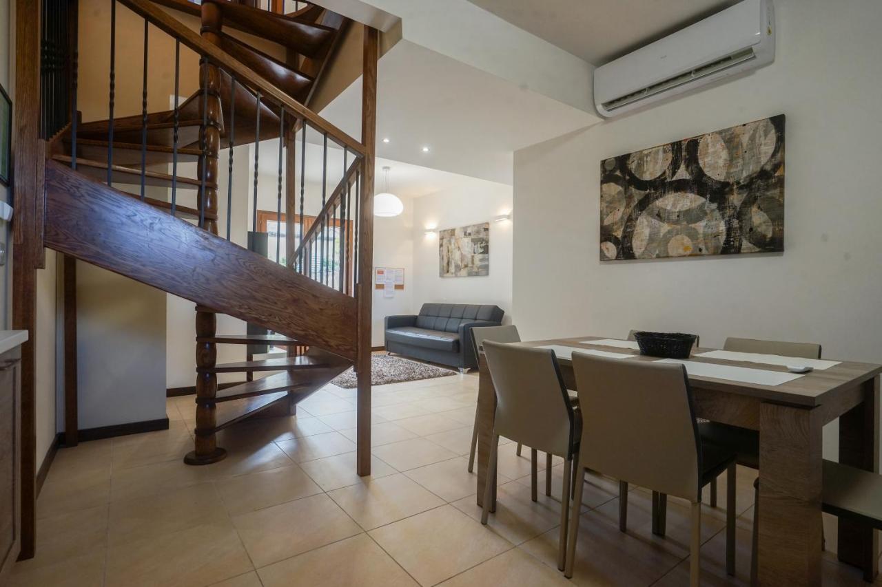 Getawaynpetto Private Duplex Maisonette With Jacuzzi Hot Tub Mgarr Luaran gambar