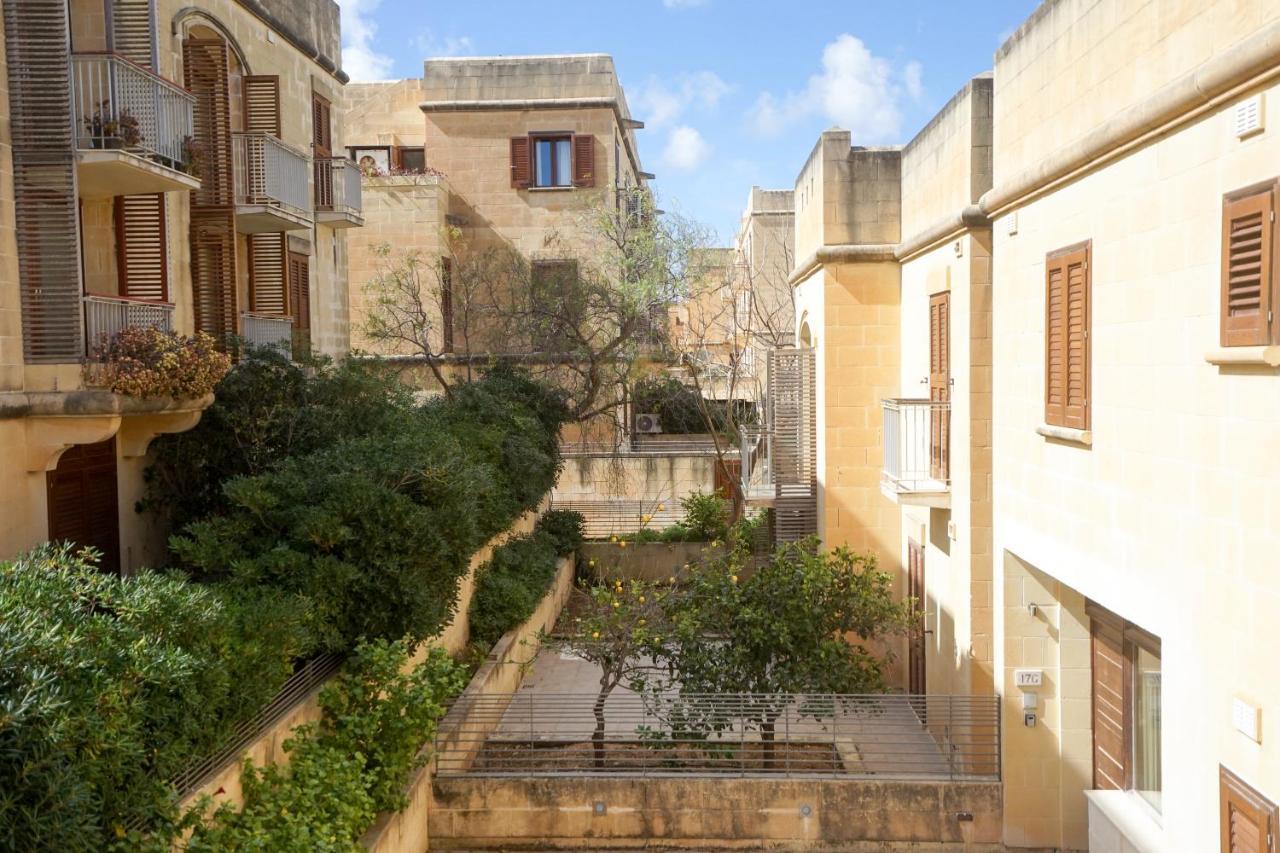 Getawaynpetto Private Duplex Maisonette With Jacuzzi Hot Tub Mgarr Luaran gambar