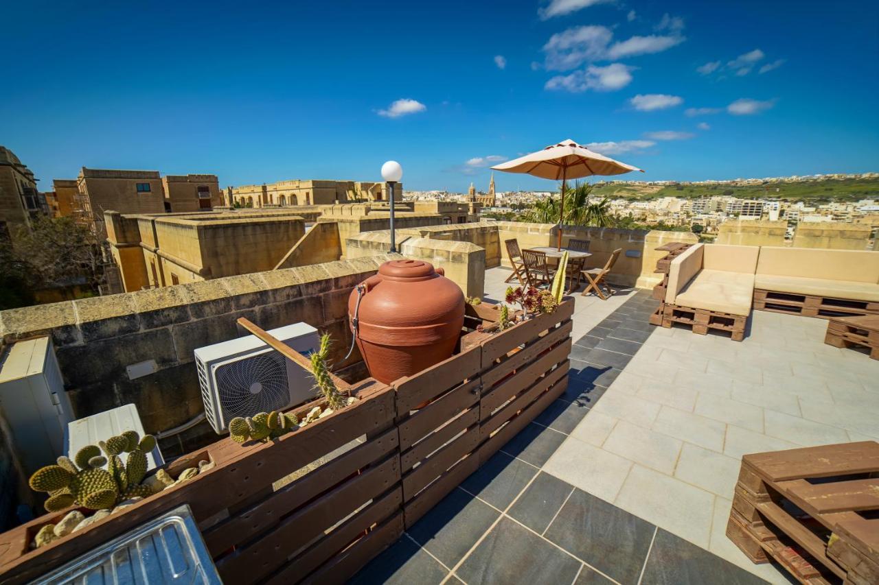 Getawaynpetto Private Duplex Maisonette With Jacuzzi Hot Tub Mgarr Luaran gambar